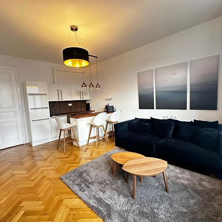 Luxury 3 Bedroom Apartment Near Schoenbrunn Palace Viyana Dış mekan fotoğraf