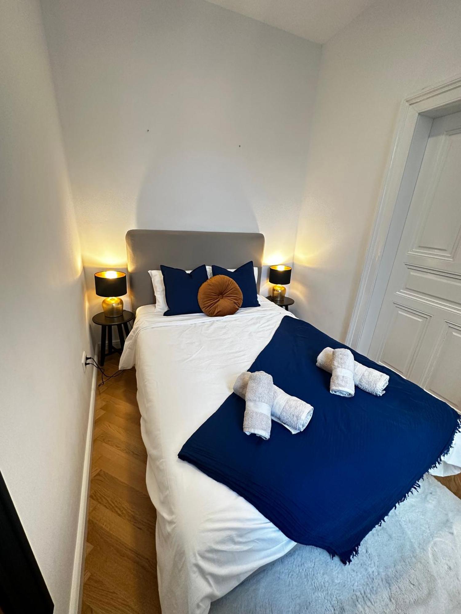 Luxury 3 Bedroom Apartment Near Schoenbrunn Palace Viyana Dış mekan fotoğraf